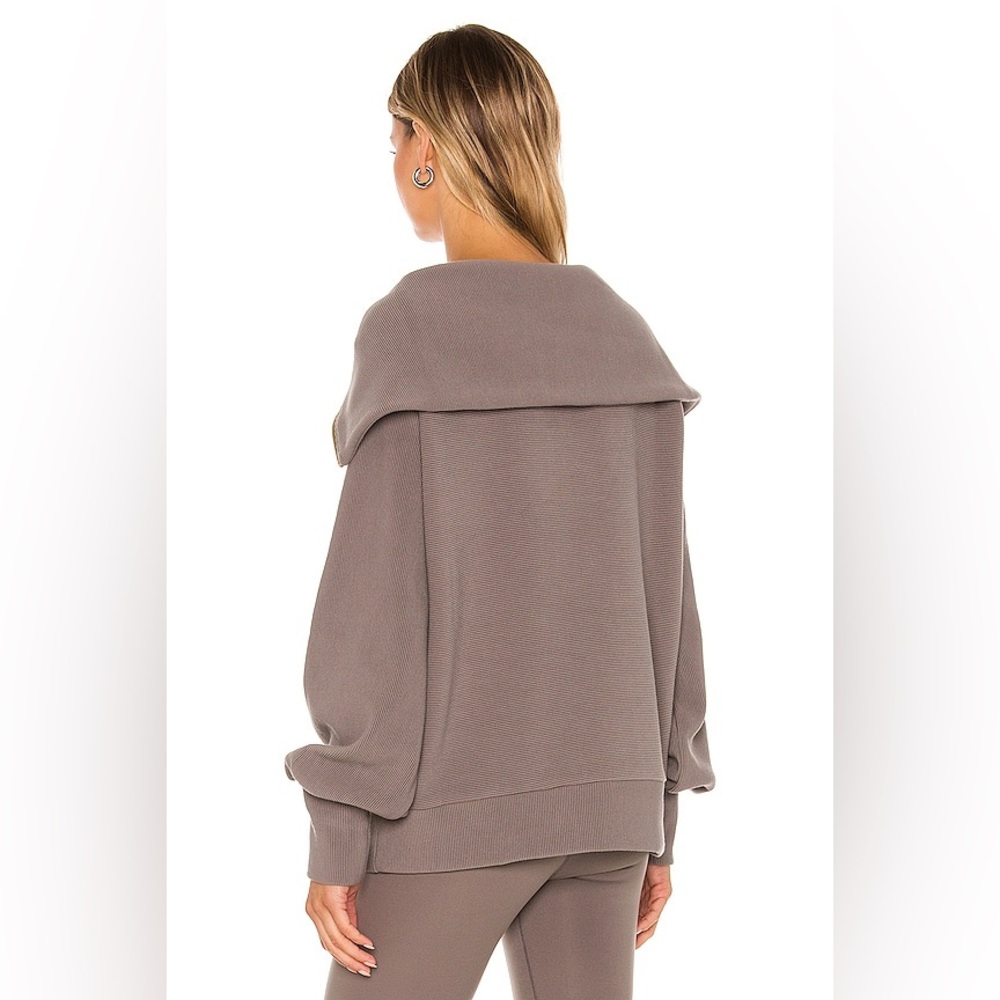 Varley Taupe Half-Zip Sweatshirt - Picture 3 of 12